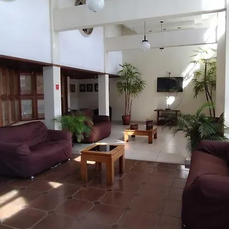 Hotel La Rocca, Goiânia-2